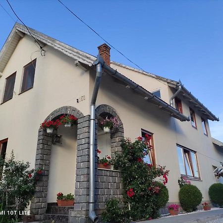 Apartmán Rita Vendeghaz Ciumani Exteriér fotografie
